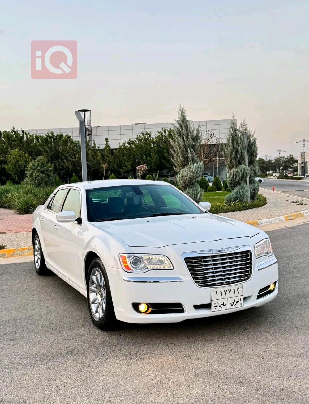 کرایسلەر 300